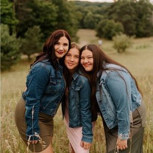 Meet your Posher, Bella